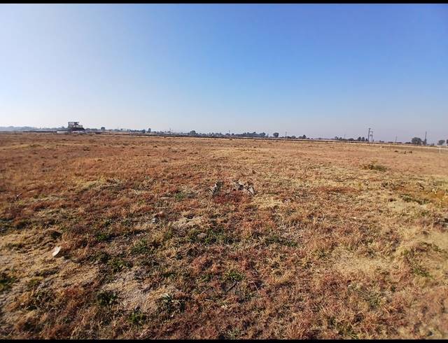 7,577M² VACANT LAND FOR SALE IN RIVERSDALE